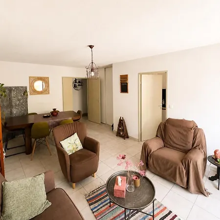 Apartmán Idealement Situee En Face Du Canal, En Centre Ville, Quartier Calme Arbore Narbonne